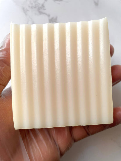 Sea Moss and Manuka Honey Bar Soap